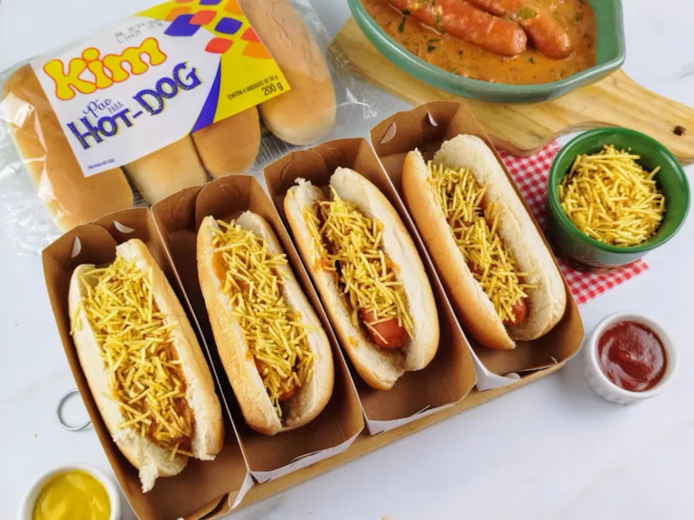 Receita de Cachorro-quente com molho cremoso