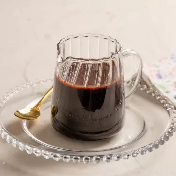 Calda de chocolate para bolo