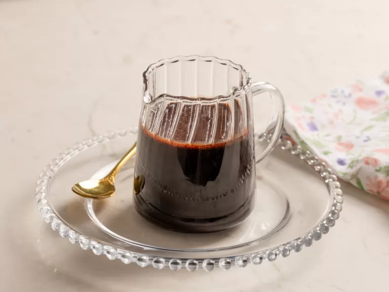 Receita de Calda de chocolate para bolo