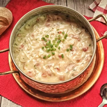Caldo de pinto com batata