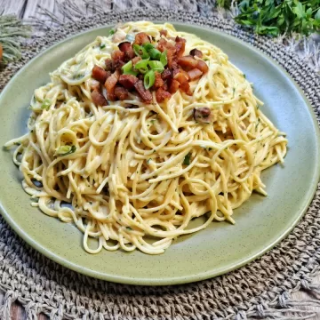 Carbonara com creme de leite