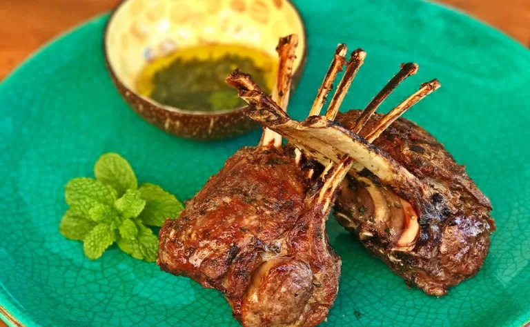 Receita de Carré de cordeiro ao molho de hortelã