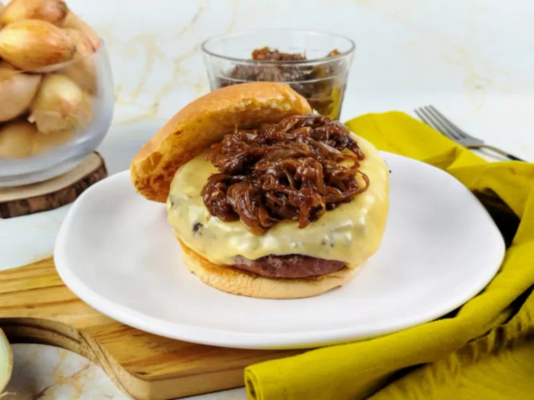 Receita de Cebola caramelizada para hambúrguer