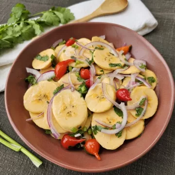 Ceviche de banana-da-terra