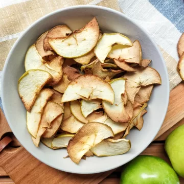 Chips de maçã na airfryer