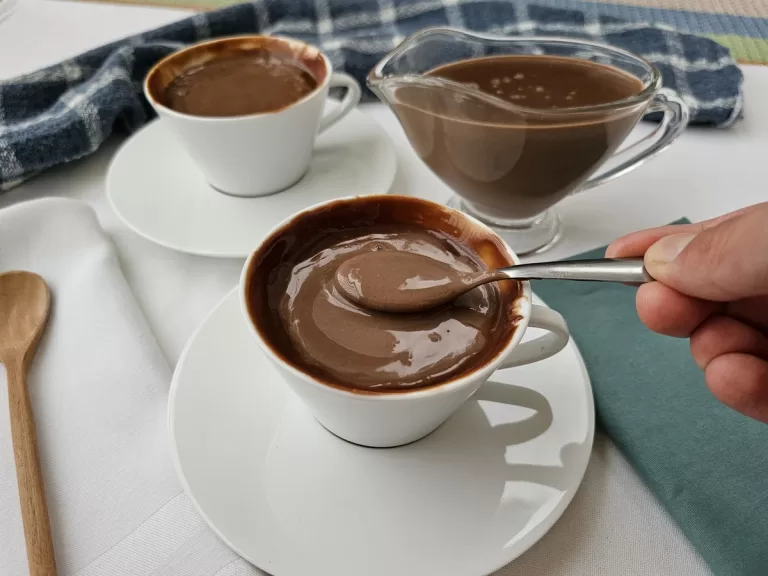 Receita de Chocolate quente com leite condensado