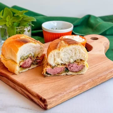 Choripan uruguaio