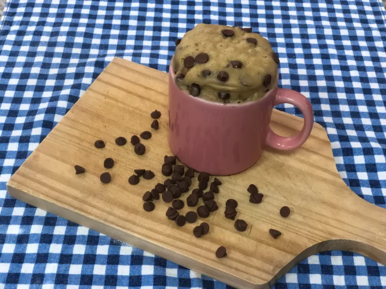 Receita de Cookie de caneca fácil