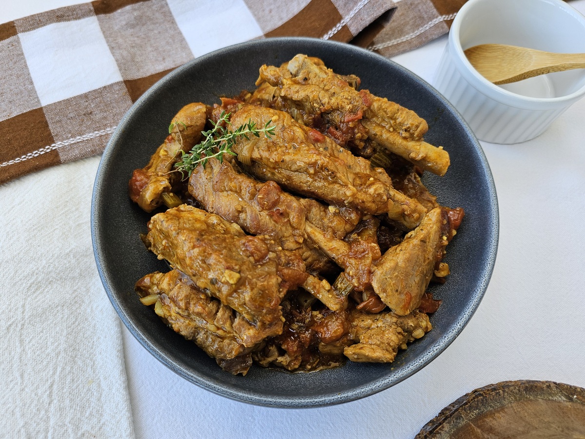 Costelinha de porco na panela de pressão