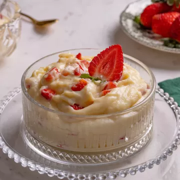 Creme belga com morango