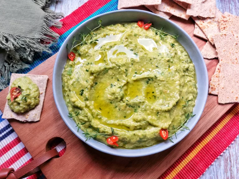 Receita de Creme salgado de abacate