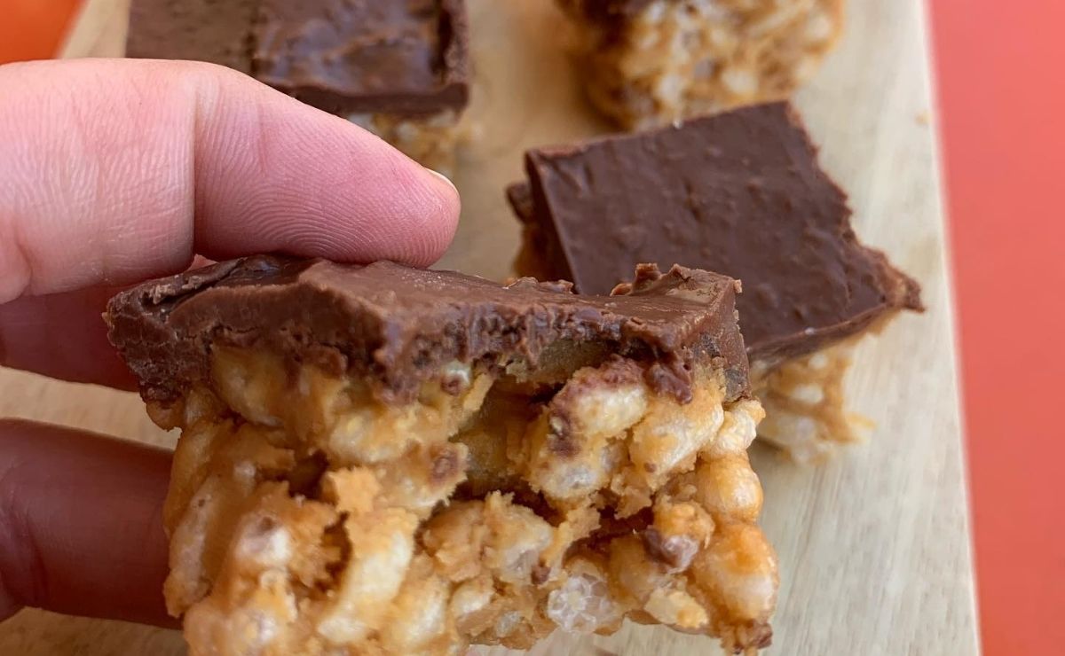 Crocante de amendoim e chocolate
