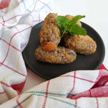 Croquete de carne moída simples