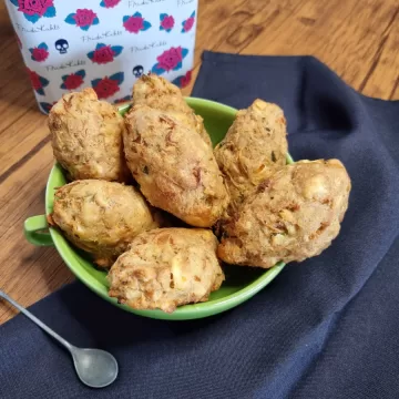 Croquete de frango com batata-doce assado