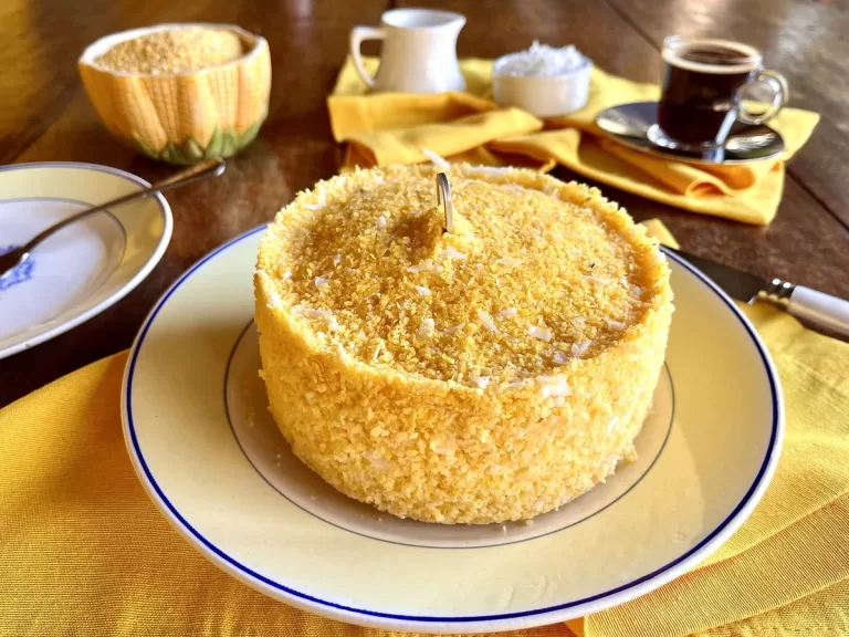 Receita de Cuscuz com leite de coco