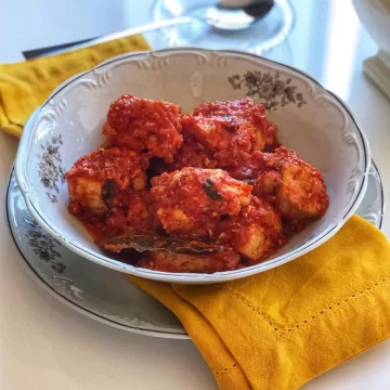 Ensopado de frango ao sugo