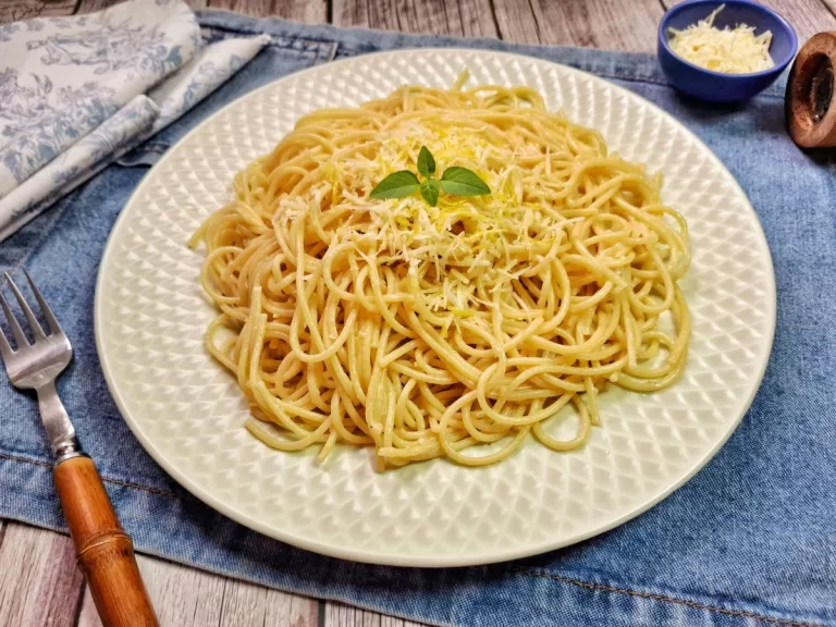 Receita de Espaguete fácil