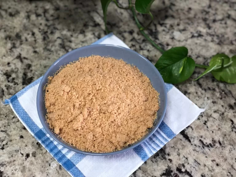 Receita de Farofa de cebola crocante fácil