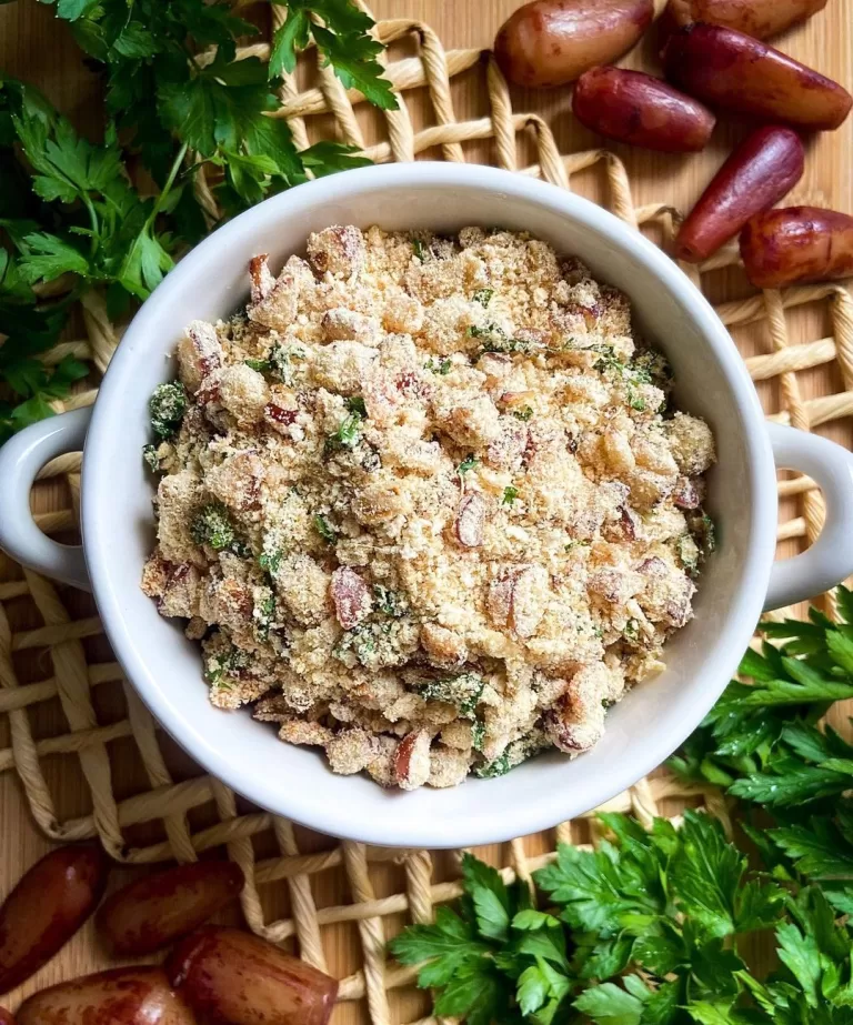 Receita de Farofa de pinhão com bacon