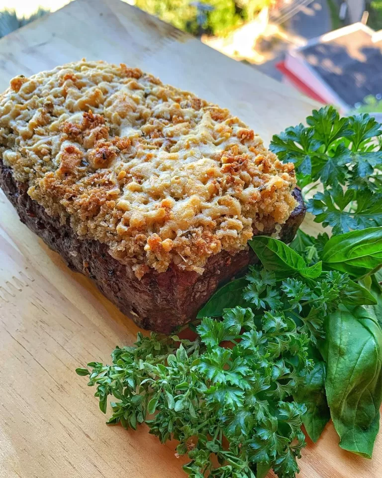 Receita de Filé mignon com crosta de panko e ervas