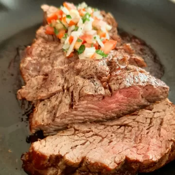 Fraldinha com vinagrete picante