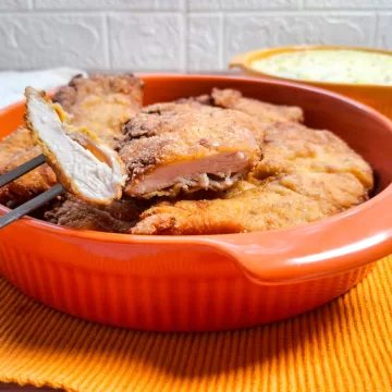 Frango à milanesa fácil e rápido