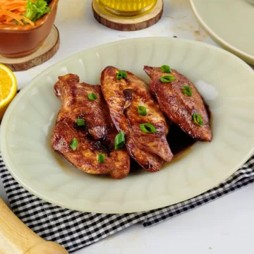 Frango ao molho de laranja e shoyu