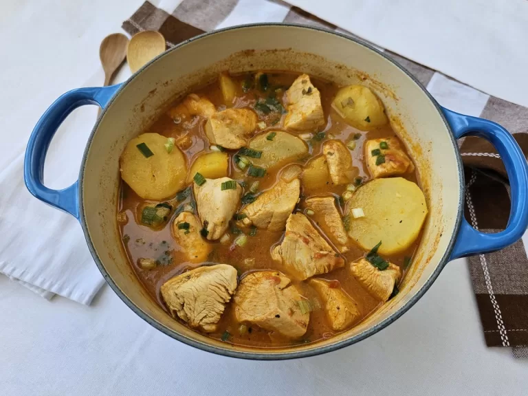 Receita de Frango ensopado com batatas