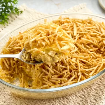 Fricassê de frango com creme de leite e requeijão