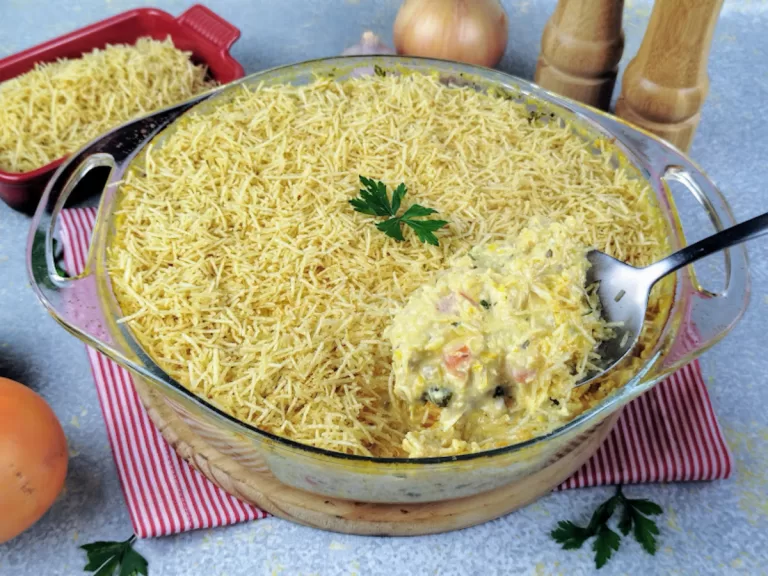 Receita de Fricassê de frango com queijo