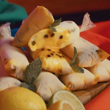 Geladinho de maracujá alcoólico