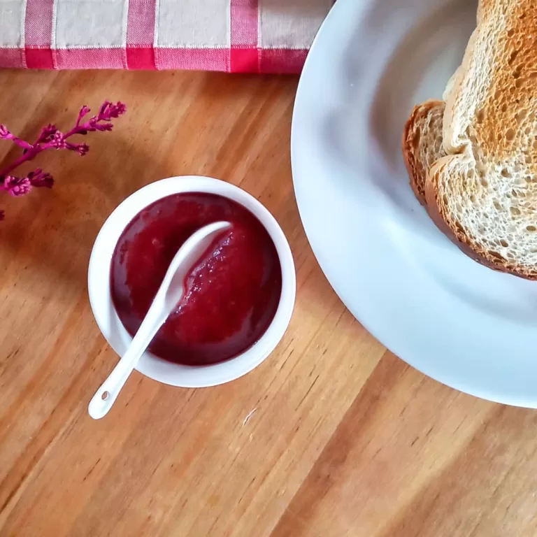 Receita de Geleia de morango com vinho