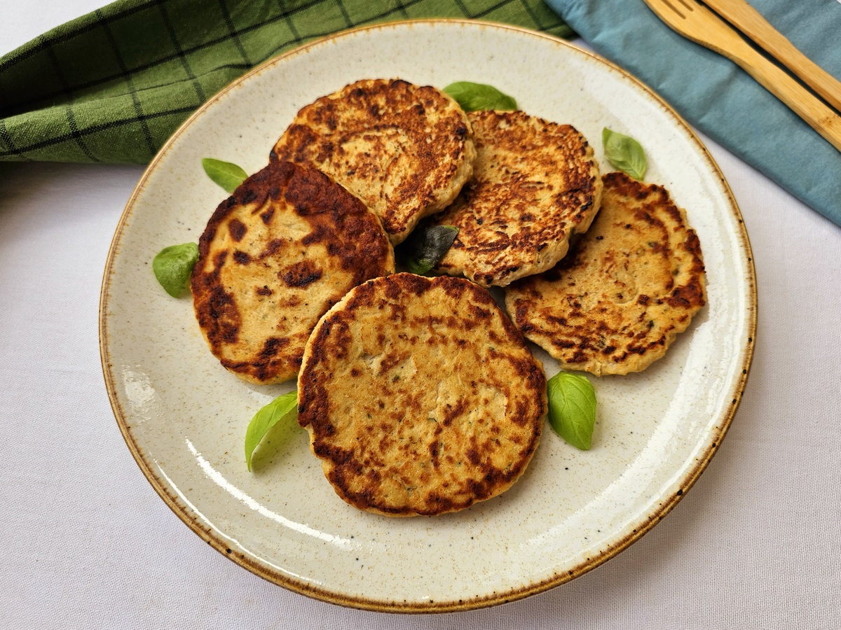 Hambúrguer de frango fit com aveia