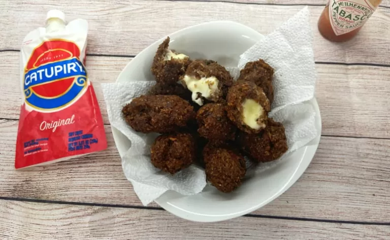 Receita de Kibe frito recheado com Catupiry