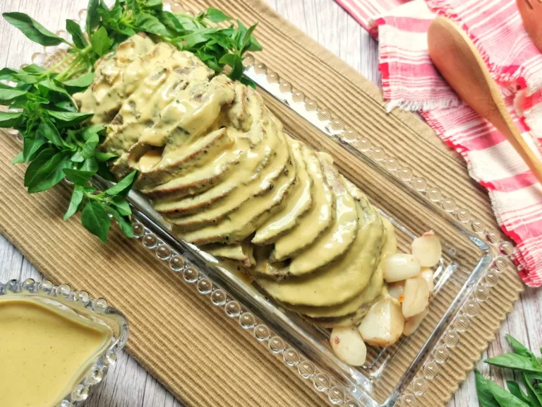Receita de Lagarto assado com molho de mostarda