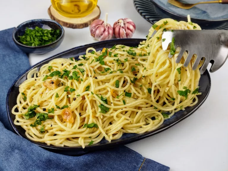 Receita de Macarrão alho e óleo simples