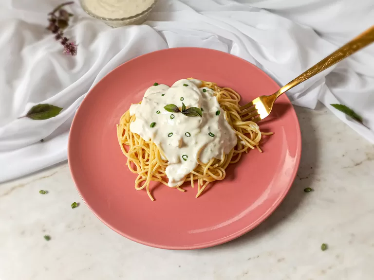 Receita de Macarrão ao molho branco simples