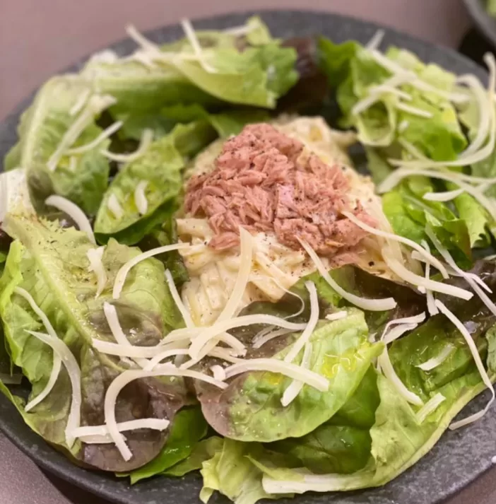 Receita de Macarrão ao molho de limão siciliano com atum