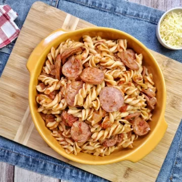 Macarronada de calabresa