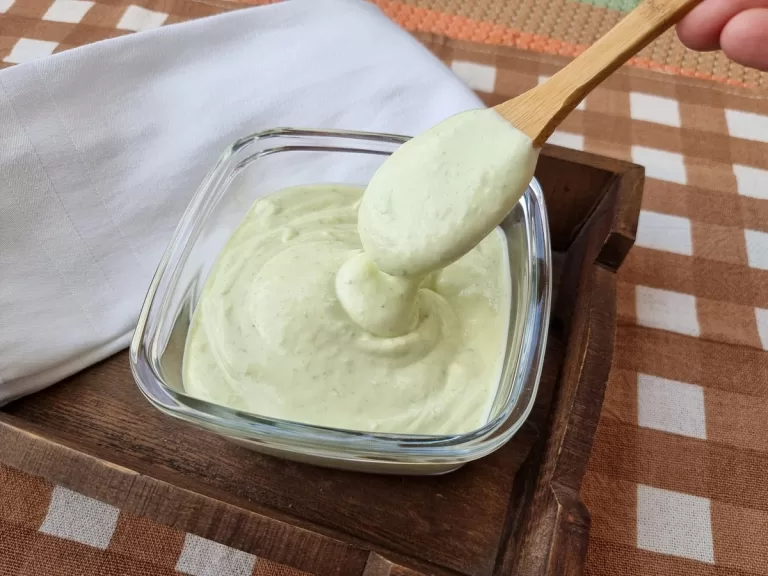 Receita de Maionese de leite temperada