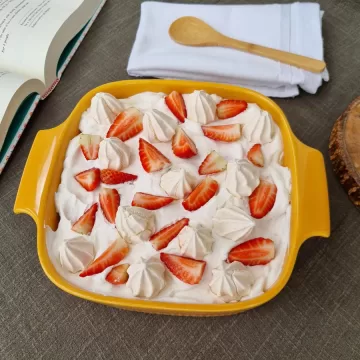 Merengue de morango