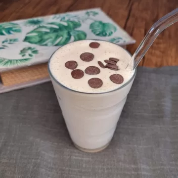 Milk-shake de paçoca fácil