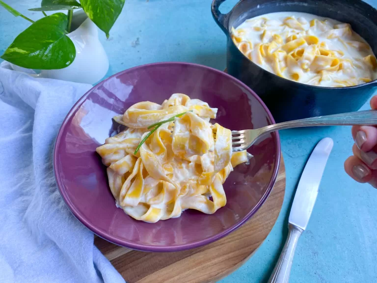 Receita de Molho alfredo com cream cheese