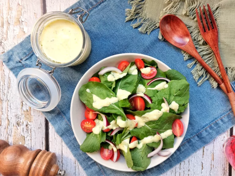 Receita de Molho de iogurte para salada