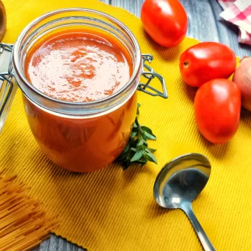 Molho de tomate no liquidificador