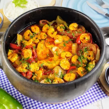 Moqueca de cação com camarão