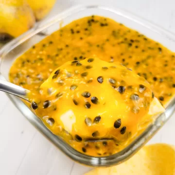 Mousse de maracujá com Tang