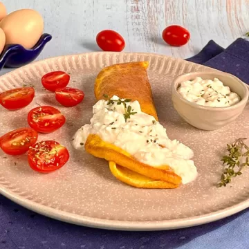 Omelete suflê com queijo cottage
