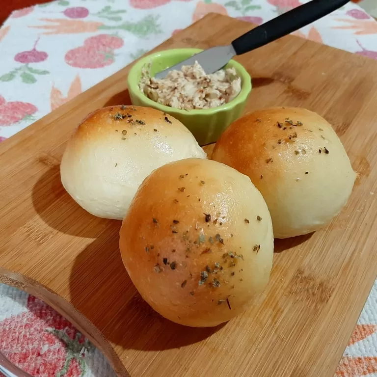 Receita de Pão de cebola simples