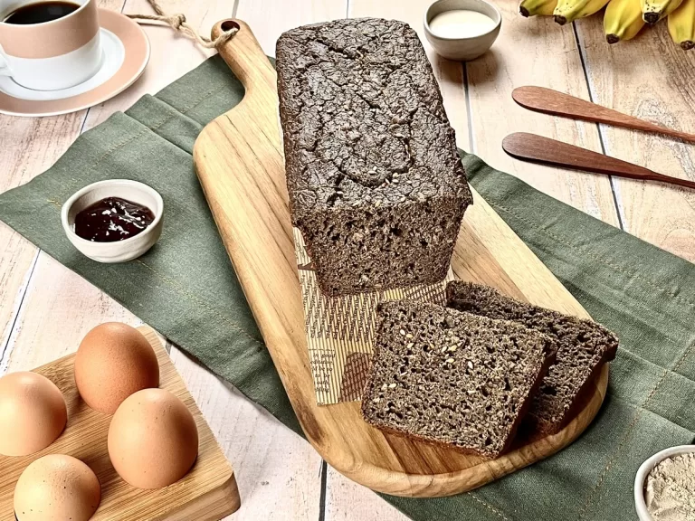 Receita de Pão de farinha de banana verde